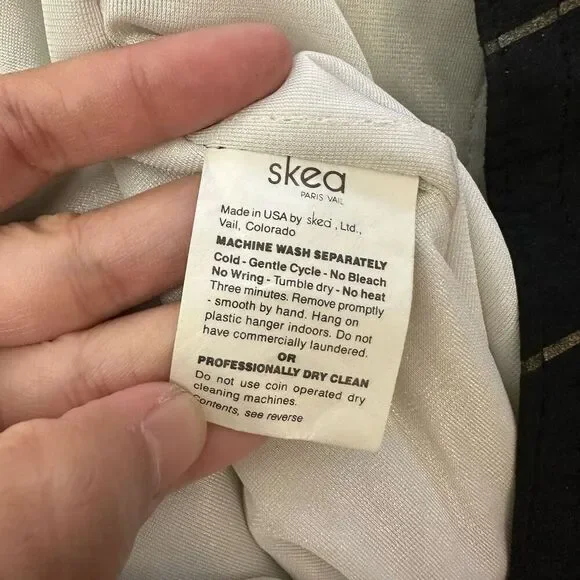 Skea Paris/Vail Vintage Womens Ski‎ Snowboard Suit, Black/Gold Belted Sz 8 - Picture 10 of 12